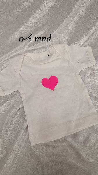 Tshirt hjerte 0-6 mnd