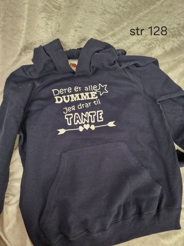 Dere er alle dumme hettegenser tante ( str 128)