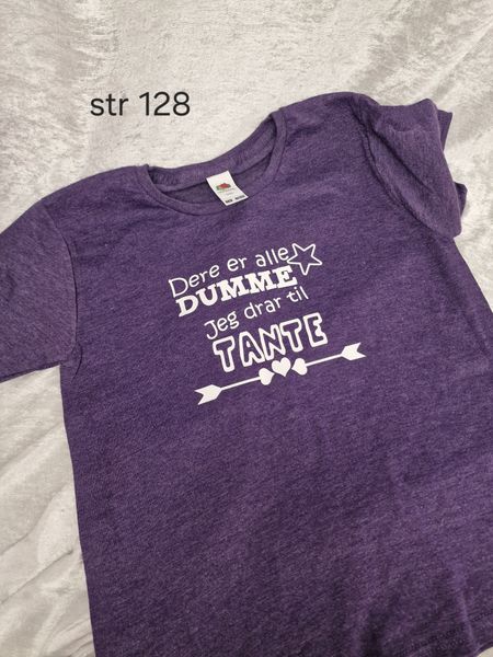 Dere er alle dumme tante ( str 128)